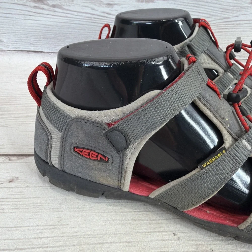 KEEN Newport H2 Sandals Gray Red Water Hiking Shoes 1022985 Men's Size 6